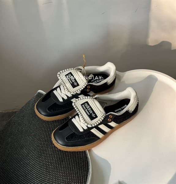 GIÀY THỂ THAO ADIDAS SAMBA DONY BLACK